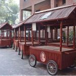 On the instructions of the Chief Minister of Punjab, carts have been parked at the Tehsil Municipal Corporation Office to be provided to shopkeepers on various roads for setting up model bazaars aimed at beautifying the city