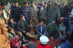 Federal Minister for Parliamentary Affairs, Dr. Tariq Fazal Chaudhary, talking to media after offering condolence to the bereaved families of G7/2 gas leakage incident.