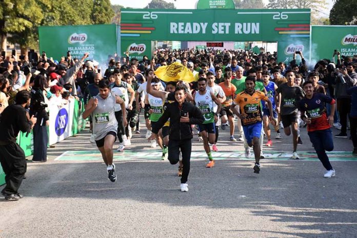 A large number of participants take part in the Islamabad Marathon 2026 at F-9 Park