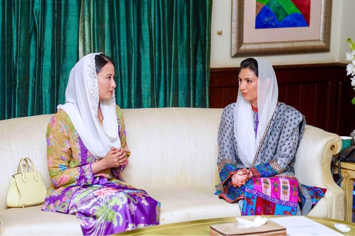First Lady Bibi Aseefa Bhutto Zardari in a meeting with Vice Minister of Trade of Indonesia, Dyah Roro Esti Widya