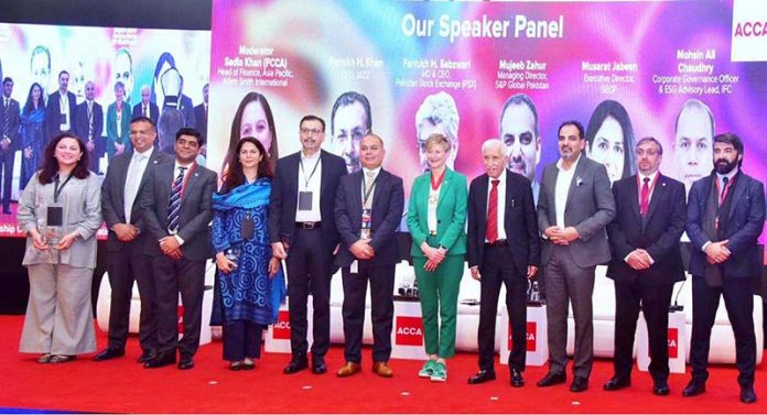 Federal Minister for Board of Investment Mr. Qaiser Ahmed Sheikh, attends the 8th Pakistan Leadership Conversation, organized by ACCA