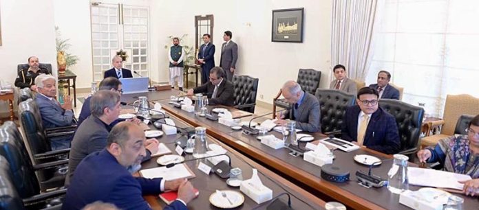 Prime Minister Muhammad Shehbaz Sharif chairs a meeting on the matters related to Privatisation Commission