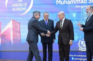 Prime Minister Muhammad Shehbaz Sharif presents awards to leading exporters of the country