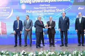 Prime Minister Muhammad Shehbaz Sharif presents awards to leading exporters of the country
