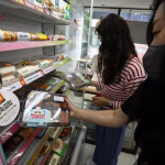 S. Korea's jobless claims fall for 3rd straight month in December