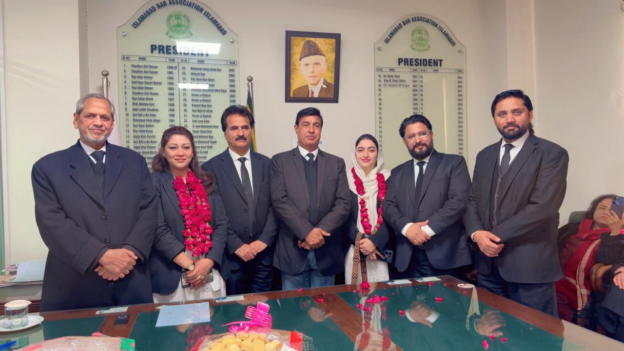 Naeem Gujjar elected president, Erum Rasheed as vice-president in Islamabad Bar Association’s polls