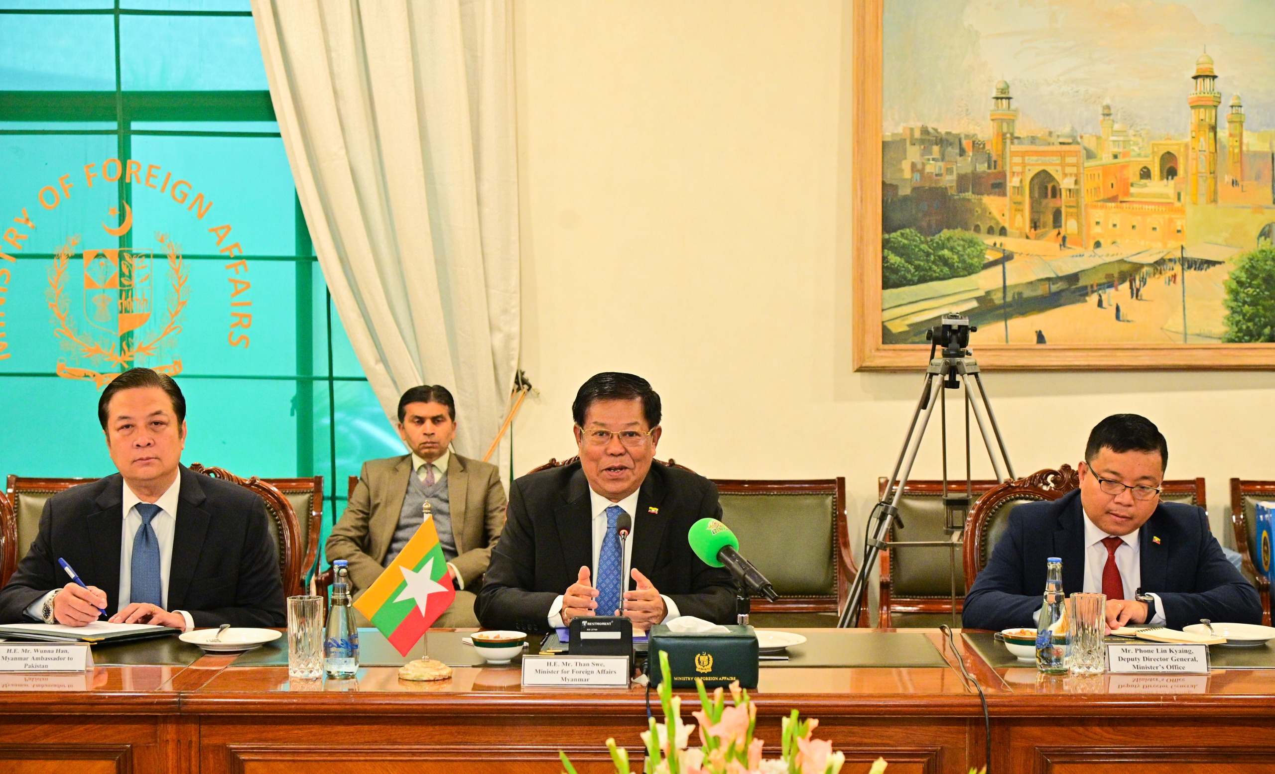 Pakistan, Myanmar commit to cooperate in religious tourism, cultural exchanges