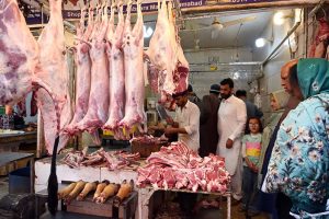 People purchase dates from Ramazan Sahulat bazaar during the holy fasting month of Ramazan-ul-Mubarak at Aabpara Market in the Federal Capital