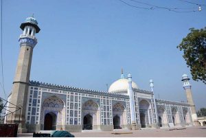 A majestic view of the historic Shahi Eidgah Mosque, constructed in 1735 during the Mughal era by Nawab Abdul Samad Khan, then Governor of Multan. Adorned with seven domes, intricate blue tile work, and grand architecture, the mosque stands as a timeless symbol of the city’s rich heritage and spiritual legacy.