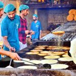 – Workers prepare Pheni, the traditional fried vermicelli sweet, as demand surges for sehri items ahead of the holy month of Ramazan.