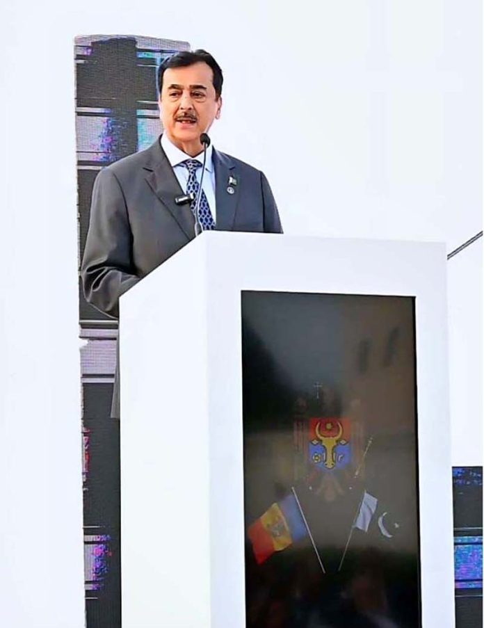 Chairman Senate of Pakistan, H.E. Syed Yousaf Raza Gilani addressing as chief guest at a prestigious ceremony marking the appointment of Syed Kashif Ali as Honorary Consul of the Republic of Moldova in Pakistan