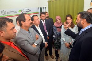 Federal Minister for National Health Services, Regulation and Coordination Syed Mustafa Kamal offers dua after inaugurating ‘Digitalized Healthcare Centre’ at Garden Officer Colony
