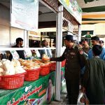 Regional Police Officer Bahawalpur, Ghazi Muhammad Salahuddin (PPM), visits a Ramadan Facilitation Bazaar during a surprise inspection to review public facilities, security arrangements, and the availability of affordable quality groceries. Providing maximum relief to the public remains the top priority