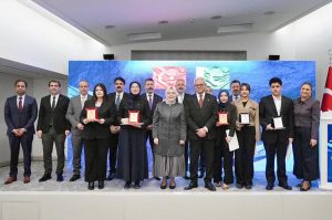 Ambassador of Pakistan to Türkiye, Dr. Yousaf Junaid, with Turkish Deputy Minister for National Education, Ms. Celile Eren Okten, at the prize distribution ceremony of the 8th Jinnah Young Writers Award Essay Competition