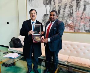 Chairman Senate Syed Yousuf Raza Gilani presents a souvenir to the President of the Inter-Parliamentary Union (IPU) during the 2026 IPU Parliamentary Hearing at the United Nations Headquarters