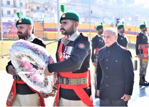 Prime Minister of Pakistan Muhammad Shehbaz Sharif and Prime Minister of Azad Jammu and Kashmir Raja Faisal Mumtaz Rathore laying floral wreath at Azad Jammu and Kashmir Yadgar-e-Shuhada on the occasion of Kashmir Solidarity Day.