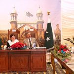 The Hon'ble Chief Justice of Pakistan, along with the Hon'ble Chief Justice of the Lahore High Court, in a meeting with judicial officers and legal fraternity of Bahawalnagar District at Fort Abbas