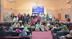 MPA, Qudsia Batool, along with Prof. Dr. Kanwal Ameen (T.I.), Vice Chancellor GCWUF distribute Laptops among 637 students under Prime Minister Laptop Scheme at Government College Women University Faisalabad.