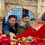 Sindh Minister for Okaf, Syed Riaz Hussain Shirazi laying Chadar on the grave of Hazrat Lal Shahbaz Qalandar on the occasion of 774th Urs celebration.