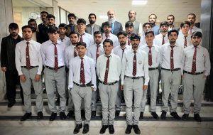 Federal Minister for Commerce Jam Kamal Khan with students and faculty of Balochistan Residential College Othal at the Pakistan Secretariat after announcing laptops for all final-batch 2nd year students during their All Pakistan study tour. The initiative reflects a commitment to equipping the youth of Balochistan with digital tools and future-ready skills
