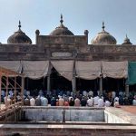 A large number of faithful offering first Jumma-tul-Mubarak prayer at Badshahi Masjid during the Holy fasting month of Ramazan ul Mubarak.