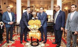Flowers are being presented to Honorable Chairman Senate of Pakistan, Syed Yousuf Raza Gilani, arrived in Phnom Penh official visit to the Kingdom of Cambodia.