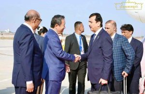 Honorable Chairman Senate of Pakistan, Syed Yousuf Raza Gilani, arrived in Phnom Penh official visit to the Kingdom of Cambodia.