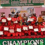 Director sports Higher Education Lahore Waqas Akbar, Director Colleges Naheed Naz and Principal Mrs. Muntaha Javed in a group photograpgh with winner students during prize distributing ceremony of Chief Minister Punjab 4th Higher Education Department sports event at Govt Degree College Farooq Colony