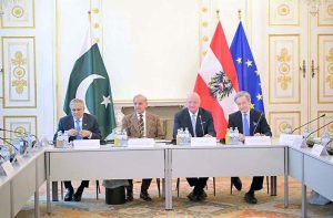 Prime Minister Muhammad Shehbaz Sharif and Austrian Chancellor Christian Stocker in a meeting with CEOs of renowned Pakistani and Austrian companies.