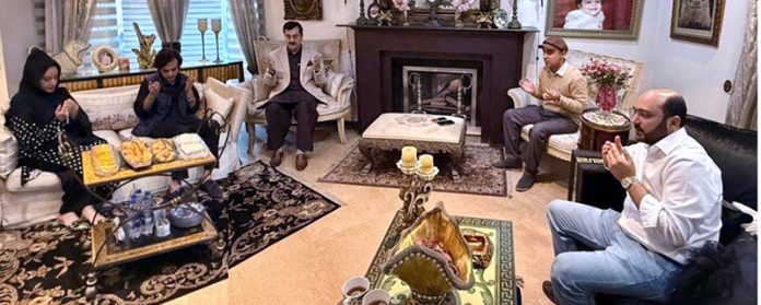 Chairman of the Senate Syed Yousuf Raza Gilani, Member of the National Assembly Syed Ali Qasim Gilani, and Member of the Provincial Assembly Syed Ali Haider Gilani expressed their condolences and offered Fateha on the passing of former Provincial Minister of Punjab Syed Zaeem Qadri. They extended sympathies to his wife, former Member of the Provincial Assembly Azma Qadri, his son Ali Zaeem Qadri, and his brother Waseem Qadri