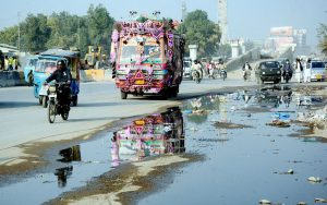 Vehicles stuck in a massive traffic jam near the President’s Parking Plaza, reflecting the growing congestion in the city