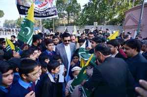 Governor KP Faisal Kareem Kundi addressing during Kashmir Solidarity Rally in front of Governor House.