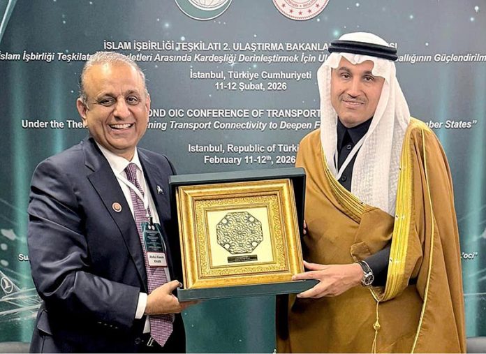 KSA Transport Minister Saleh Bin Nasser Al-Jasser & Federal Minister for Communications Abdul Aleem Khan held meeting