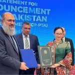 Federal Minister for Commerce Jam Kamal Khan and Cham Nimul, Minister of Commerce of the Kingdom of Cambodia, exchange signed copies of the Joint Statement following the 2nd Pakistan-Cambodia Joint Trade Committee (JTC) meeting, reaffirming their commitment to enhanced bilateral trade and institutional cooperation