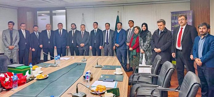 The Turkish delegation, led by Muhammet Kasım Gönüllü, Deputy Minister of Industry and Technology, met with the Federal Secretary for Science and Technology, Shahid Iqbal Baloch