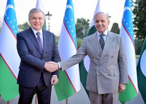 Prime Minister Muhammad Shehbaz Sharif receives President of Uzbekistan Shavkat Mirziyoyev upon his arrival at Prime Minister's House.