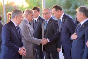 Prime Minister Muhammad Shehbaz Sharif and President of Uzbekistan Shavkat Mirziyoyev introducing their respecting delegations after the Guard of honour ceremony at Prime Minister's House.