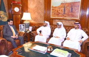 Governor Sindh Kamran Khan Tesori is meeting with Khalifa Al Qamari of the Royal Family, Ali Al Mansoori, Director of Sheikh Sultan bin Zayed Al Nahyan, and Nasser Al Talhai of the UAE Embassy at the Governor House. UAE Consul General Bakhit Ateeq Al-Rumeti is also present on this occasion.