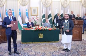 Prime Minister Muhammad Shehbaz Sharif and President of Uzbekistan Shavkat Mirziyoyev witnessing the MOUs exchanging ceremony between Pakistan and Uzbekistan.