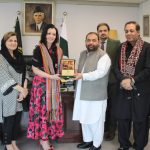 Pakistan, UK discuss strengthening cultural ties to connect British-Pakistani Youth with heritage