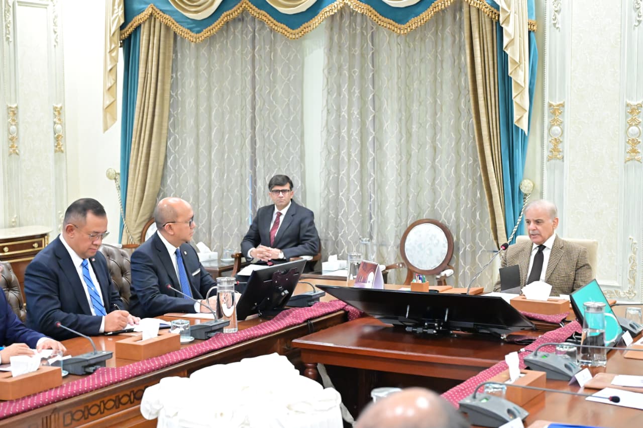 Pakistan keen to further enhance economic relations with Indonesia: PM