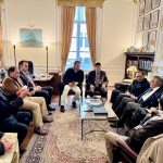 DPM/FM Dar meets Pakistani community in New York 