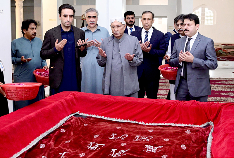 President Asif Ali Zardari along with Chairman Pakistan People’s Party Bilawal Bhutto Zardari offering Fateha on the grave of Shaheed Shahnawaz Bhutto on the third day of Eid al-Fitr at Garhi Khuda Bakhsh