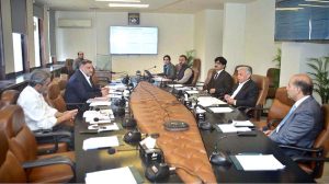 Federal Minister Rana Tanveer Hussain with PARC Chairman Dr. Syed Murtaza Hassan Andrabi at a meeting on national agricultural research reform.