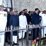 Sindh Governor, Syed Muhammad Nehal Hashmi, Sindh Chief Minister Murad Ali Shah along with Sindh Cabinet members and senior officials pay tribute after laying floral wreath, during visits to Mazar-e-Quaid on the occasion of Pakistan Day