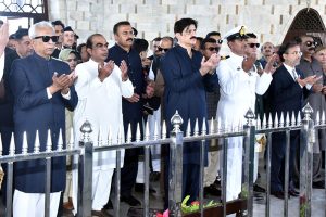 Sindh Governor, Syed Muhammad Nehal Hashmi, Sindh Chief Minister Murad Ali Shah along with Sindh Cabinet members and senior officials pay tribute after laying floral wreath, during visits to Mazar-e-Quaid on the occasion of Pakistan Day