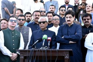 Sindh Governor, Nihal Hashmi along with Sindh Chief Minister Murad Ali Shah talking to media persons after laying floral wreath, during visits to Mazar-e-Quaid on the occasion of Pakistan Day