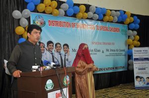 Commissioner Multan Division Mr. Aamir Kareem Khan distributing hearing aids among students under the “Sound for Students” initiative at Government Secondary School of Special Education.