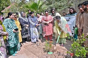 Vice Chancellor GCWUF Prof. Dr. Kanwal Ameen leads an awareness walk organized by the Department of Botany in collaboration with the Green & Clean Society at the university campus