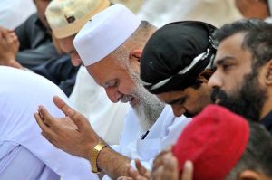 A large number of faithful offering Juma-tul-Wida (last Friday prayer) during the holy month of Ramazan at Eidgah Masjid
